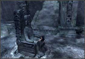 The statue to which belongs the machete is located just near the stairs - [Southern Mexico] - The Midgard Serpent - part 1 - Southern Mexico - Tomb Raider: Underworld - Game Guide and Walkthrough