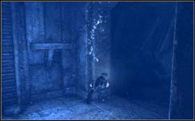 Swim inside the corridor which is located in the left part of the fortress - [Arctic Sea] - Helheim - Arctic Sea - Tomb Raider: Underworld - Game Guide and Walkthrough