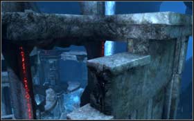 Fire the line and pull yourself up - [Arctic Sea] - Out of Time - part 2 - Arctic Sea - Tomb Raider: Underworld - Game Guide and Walkthrough