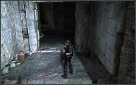 [106] [107] In front of the entrance to the room with flames - [Secrets] Southern Mexico - The Midgard Serpent - Southern Mexico - Tomb Raider: Underworld - Game Guide and Walkthrough
