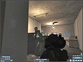 Step up closer to the designated zone - [Mission 12][Part: 2/2] Marseilles - Walkthrough - Rainbow Six: Lockdown - Game Guide and Walkthrough