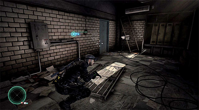 The police station's entrance - Make it inside the police station - Mission 1 - Safehouse - Tom Clancys Splinter Cell: Blacklist - Game Guide and Walkthrough