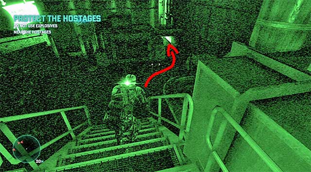 Climb down the stairs to a lower level and take the narrow passage located near the wall to the right, which has been shown in the above screenshot - Protect the hostages - Mission 3 - American Consumption - Tom Clancys Splinter Cell: Blacklist - Game Guide and Walkthrough