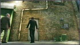 Together with the entire team, we approach the garage [1] - Uncharted 3: Chapter 4 - Run to Ground walkthrough - Walkthrough - Uncharted 3 Drakes Deception Guide