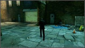 All we need to do now is to lower ourselves carefully to the ground by using the stone window sills [1] - Uncharted 3: Chapter 4 - Run to Ground walkthrough - Walkthrough - Uncharted 3 Drakes Deception Guide