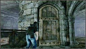 We climb up under fire and jump onto the chains - Uncharted 3: Chapter 8 - The Citadel part 2 walkthrough - Walkthrough - Uncharted 3 Drakes Deception Guide